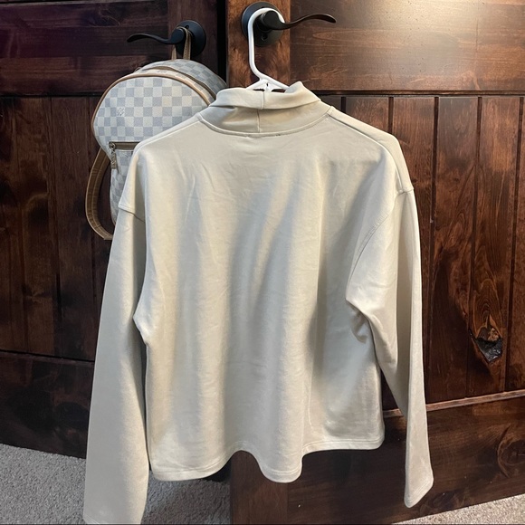 Zara turtleneck - Picture 2 of 3